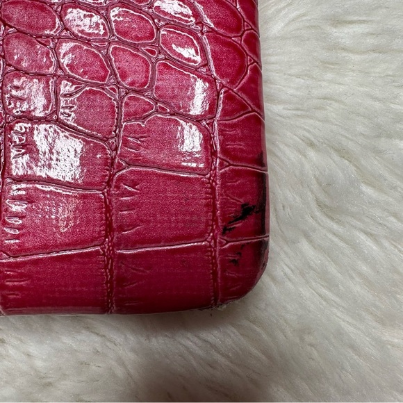 Clutch Wallet Faux Embossed Crocodile Print Pink - Picture 2 of 16